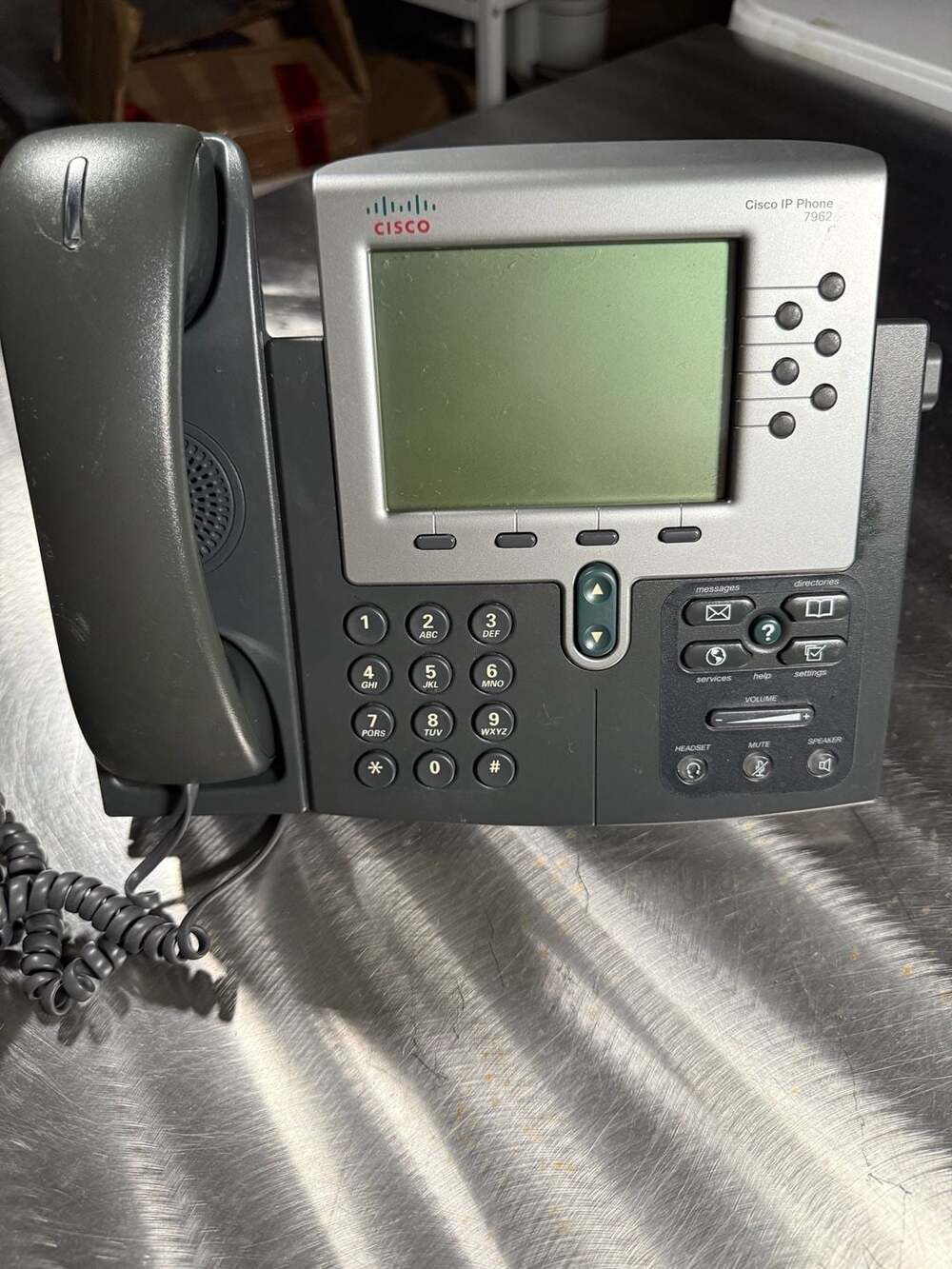 Cisco IP Phone 7962G Unified Communications VoIP Phone
